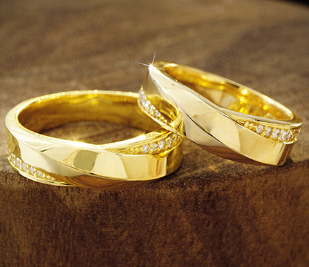 Vergoldete Ringe